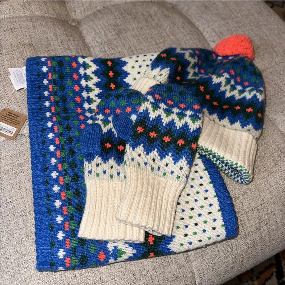 J.crew Crewcuts snood hat and mittens size s/m